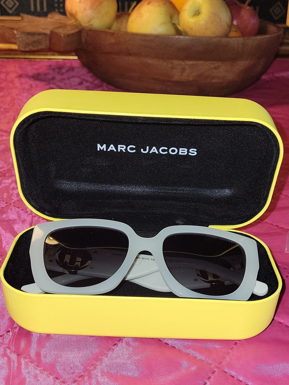Marc Jacobs Light Gray Square Sunglasses with Black Lenses